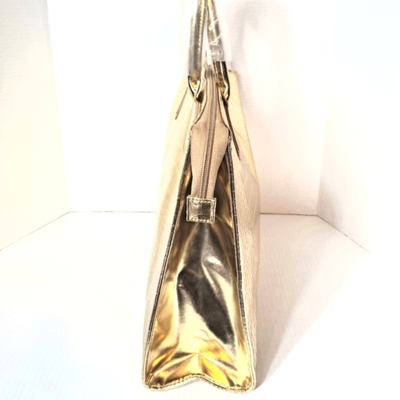 Gold Tote with Zipper Large - Picture 5 of 7